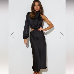 Hello Molly Won Over Midi Dress